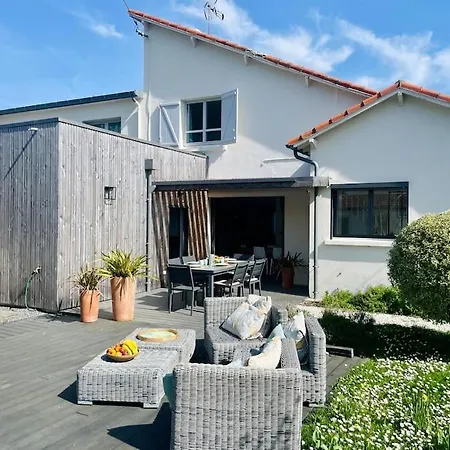 Holiday home Les Coquelicots *