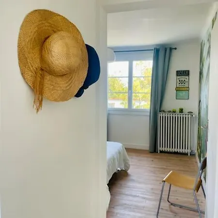 Les Coquelicots Holiday home